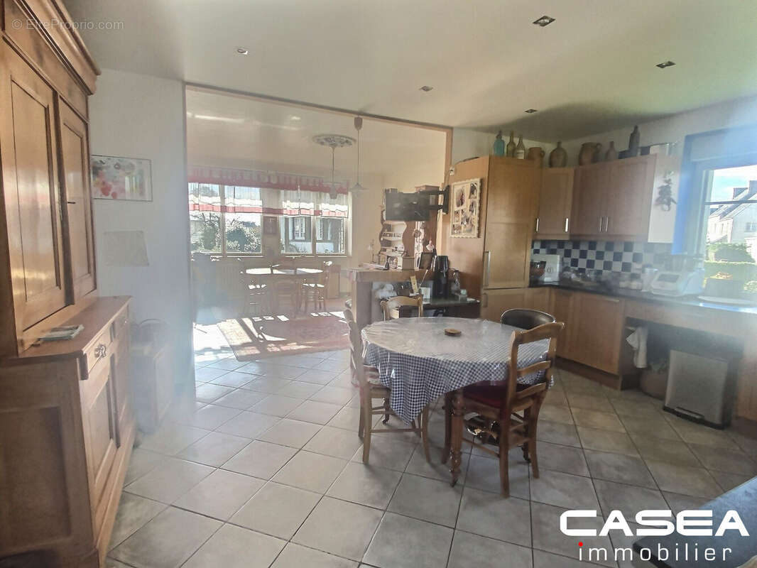 Maison à PLONEOUR-LANVERN