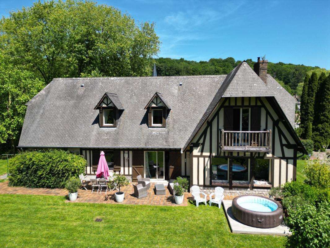 Maison à OHERVILLE