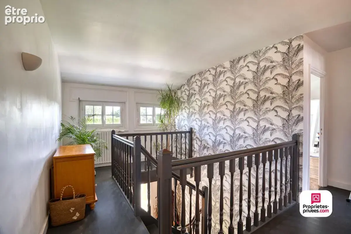 Maison familiale de 232 m² habitables + sous sol complet - Communay - photo 11