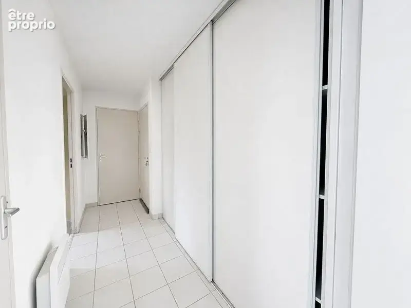 Appartement 2 pièces 49 m² à vendre à Hennebont (56700) - photo 4