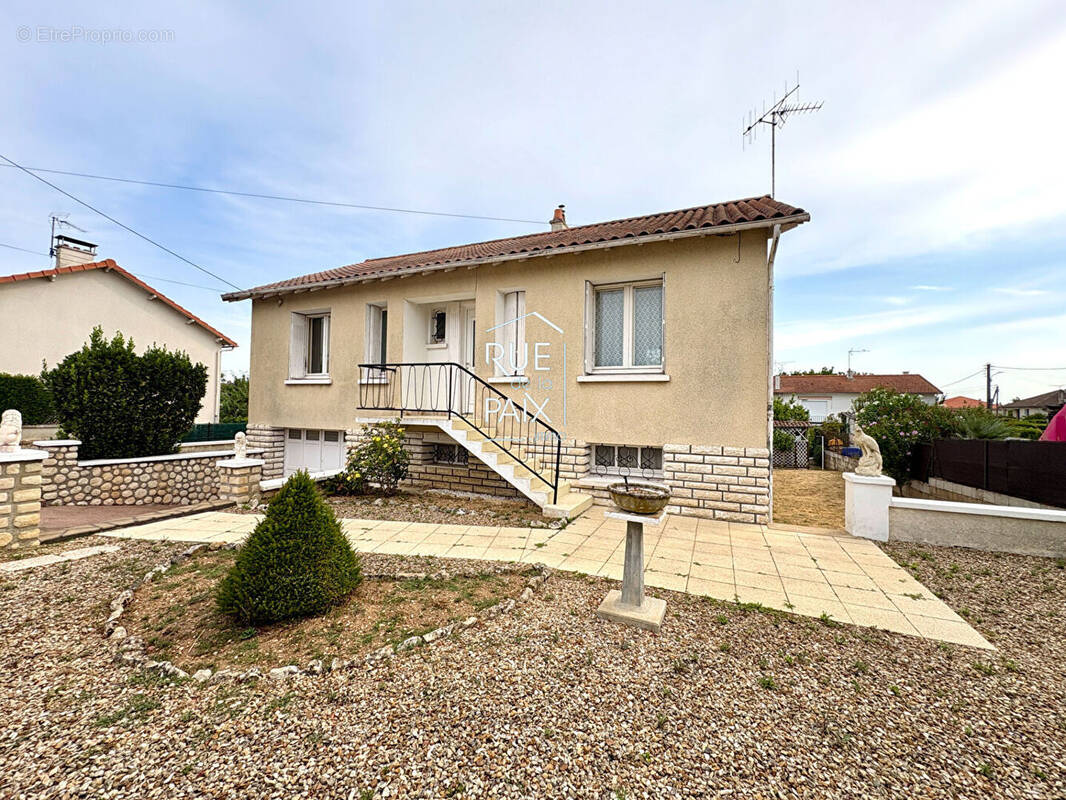 Maison Migne Auxances 4 pièce(s) 96.23 m2 - photo 1