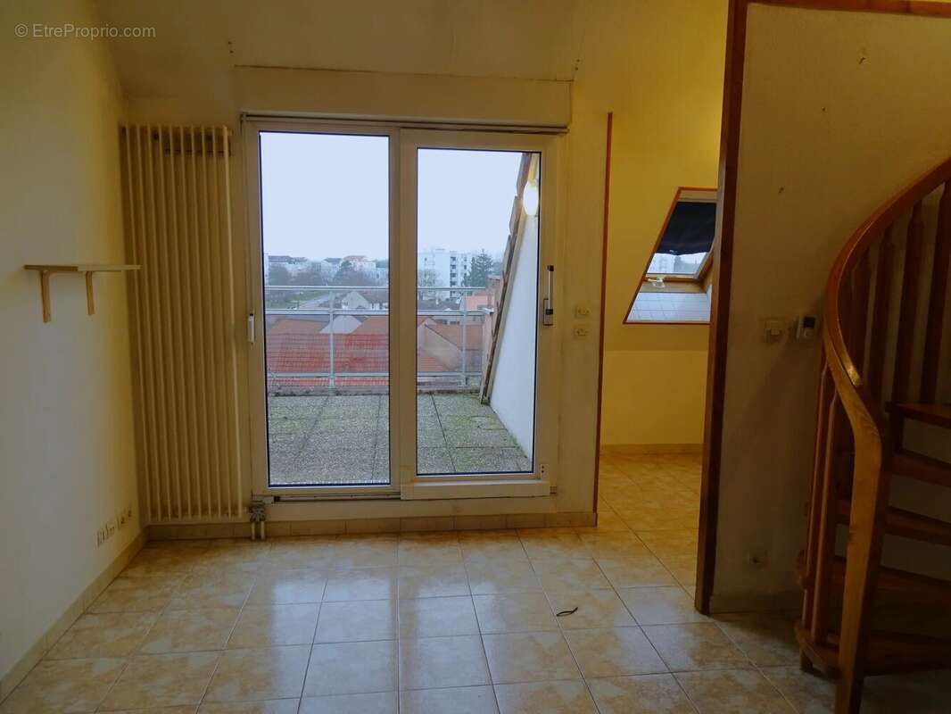 Chevigny st sauveur appartement t1 bis en duplex - photo 5