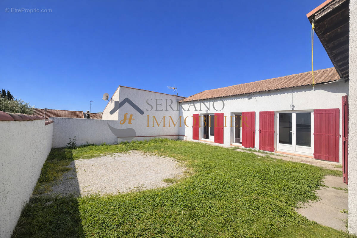 Maison à BEAUCAIRE
