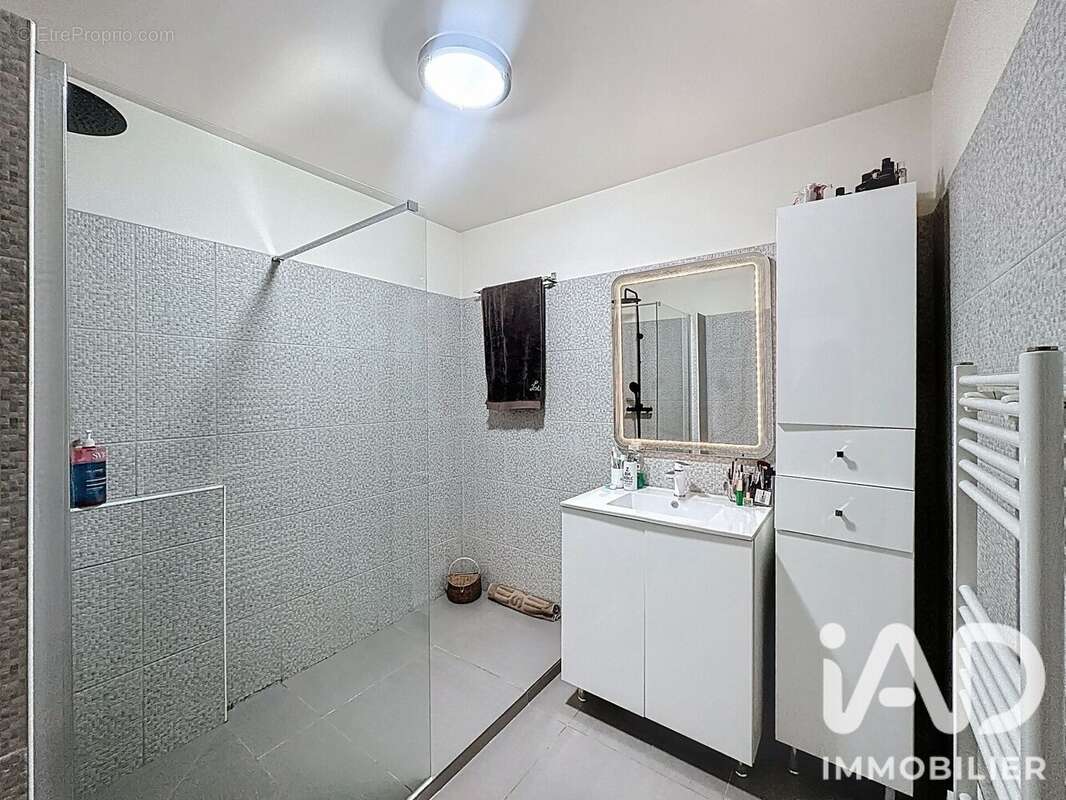 Maison 144 m² à Nanterre  - photo 8