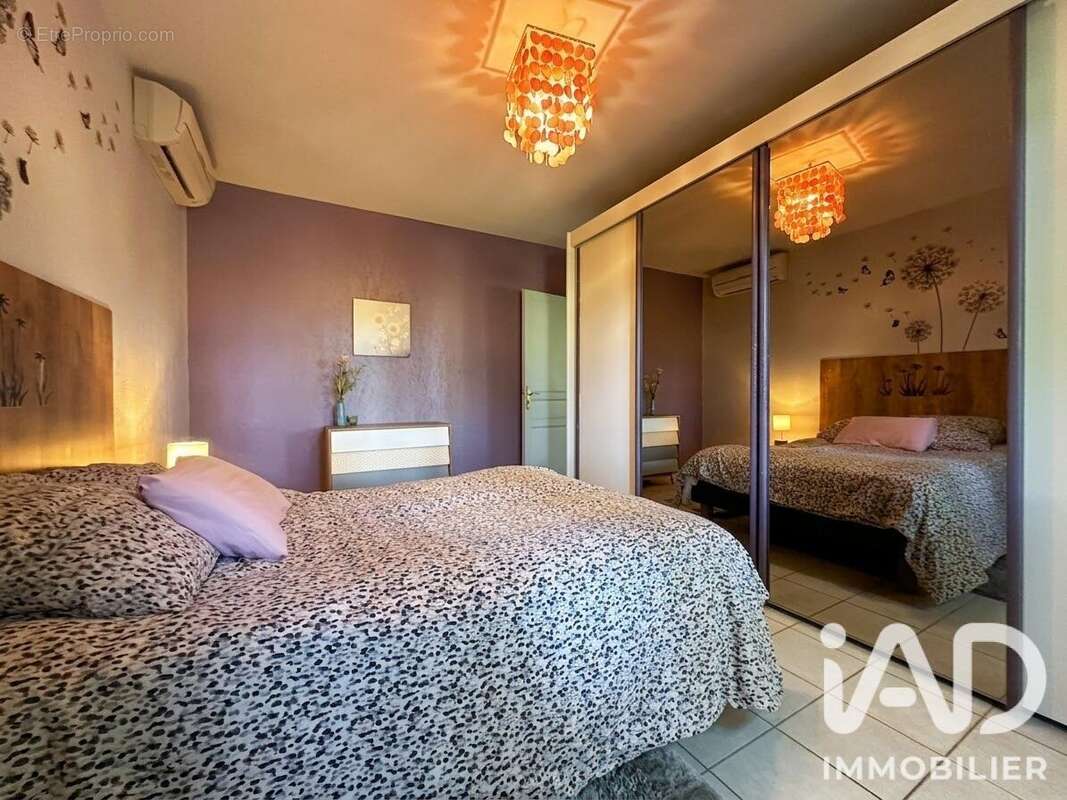 Maison 126 m² à Les Mees  - photo 9