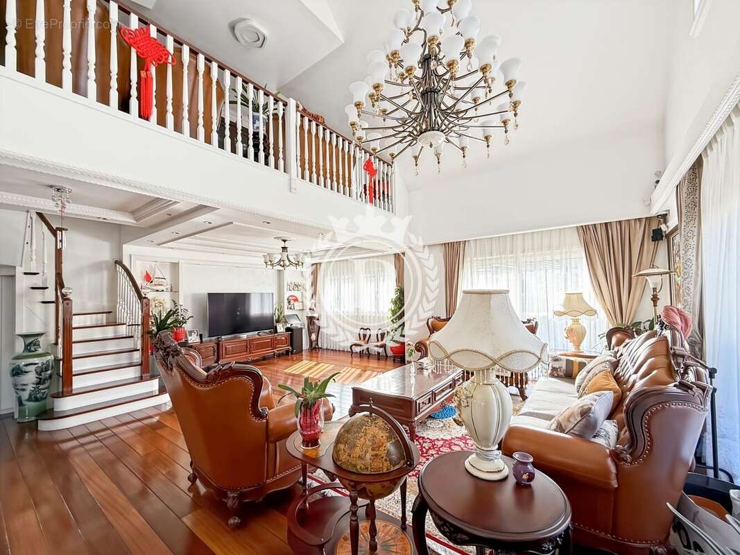 Maison à MAGNY-LE-HONGRE