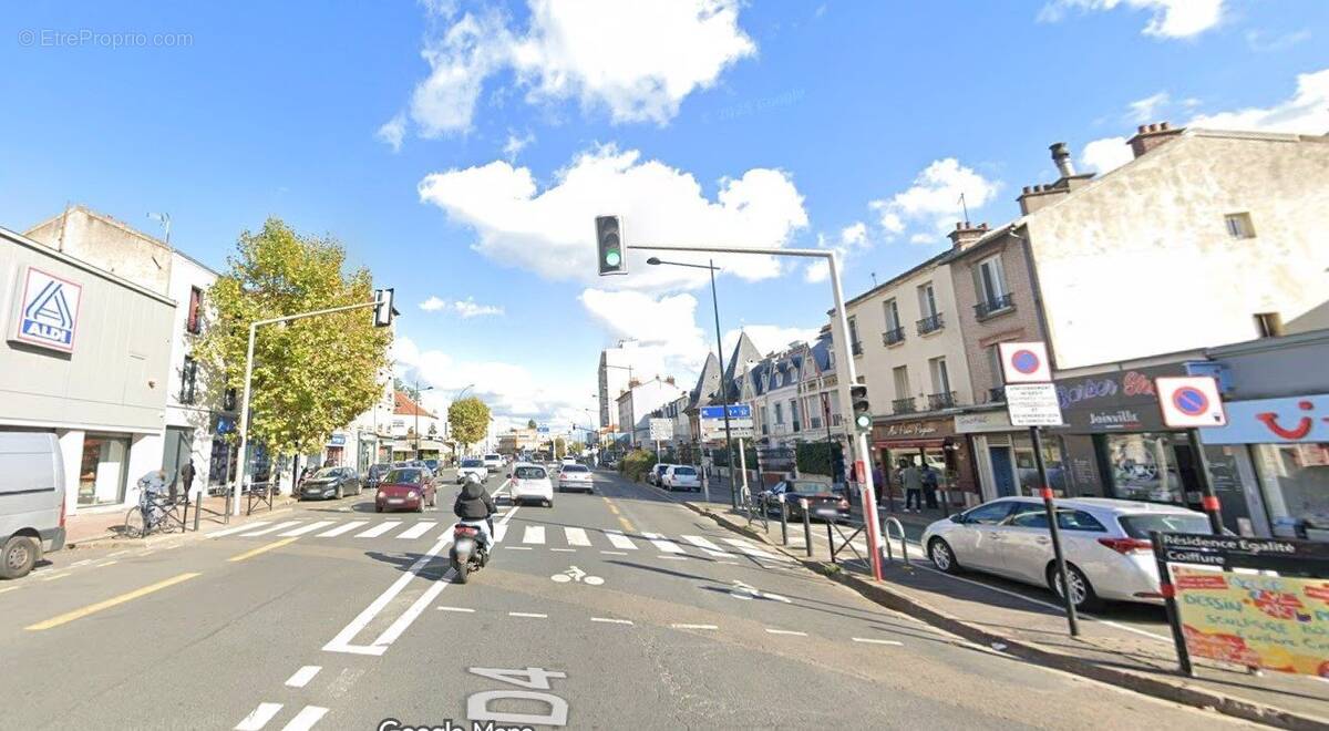 Commerce à JOINVILLE-LE-PONT