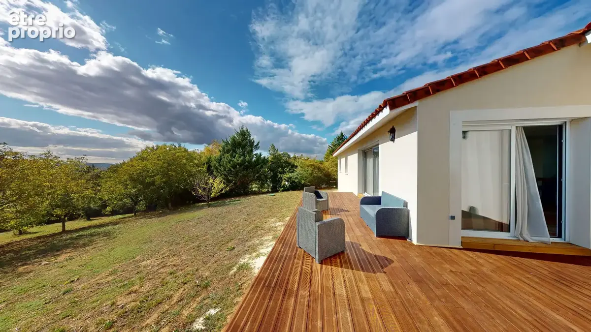Maison à vendre à Lauzerte garage et vue dégagée - Réf. 339 - photo 15