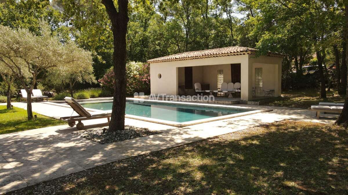 Maison à LORGUES