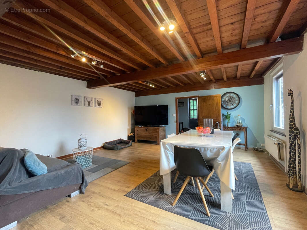 Maison à FLIXECOURT