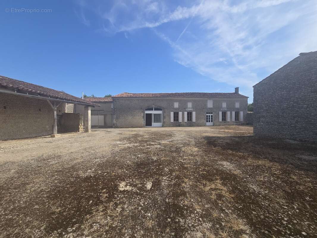 Maison à ANVILLE