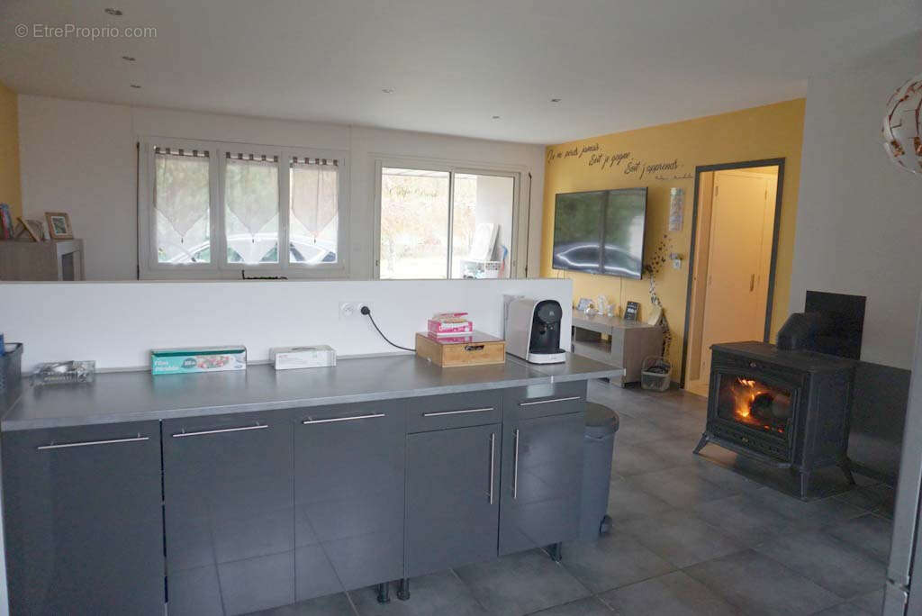 Maison à PARAY-LE-MONIAL