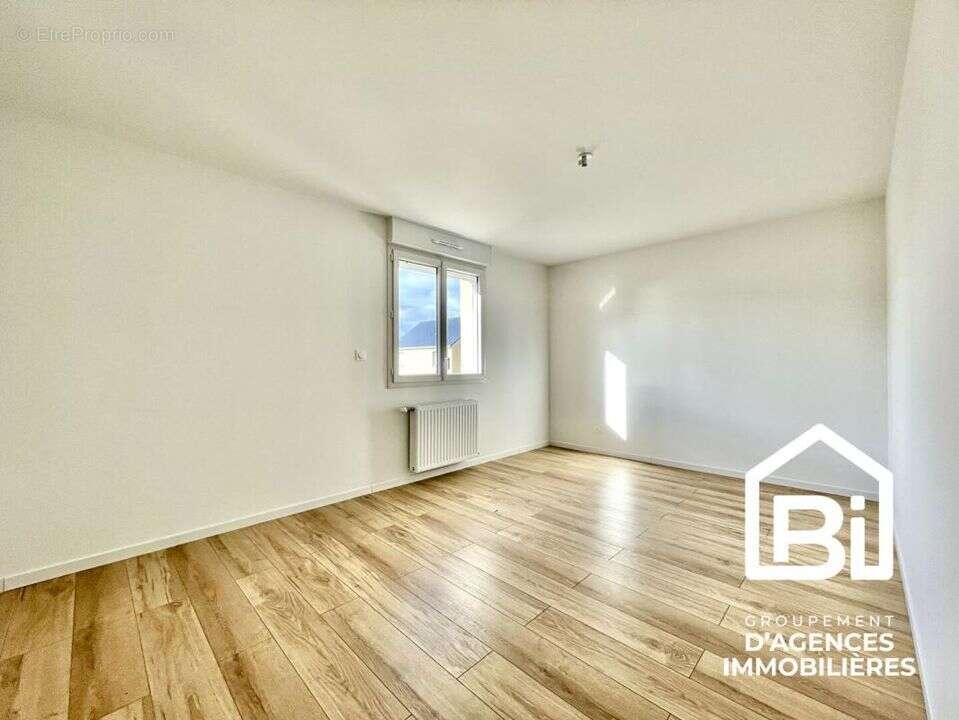 Maison à OUISTREHAM