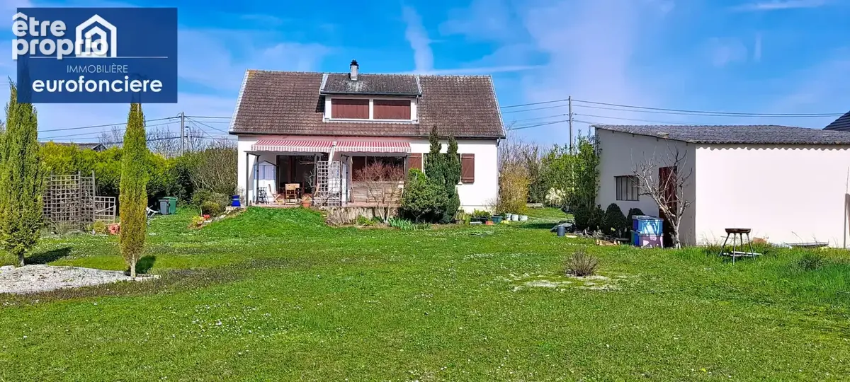 Maison à SAINT-BENOIT-SUR-SEINE