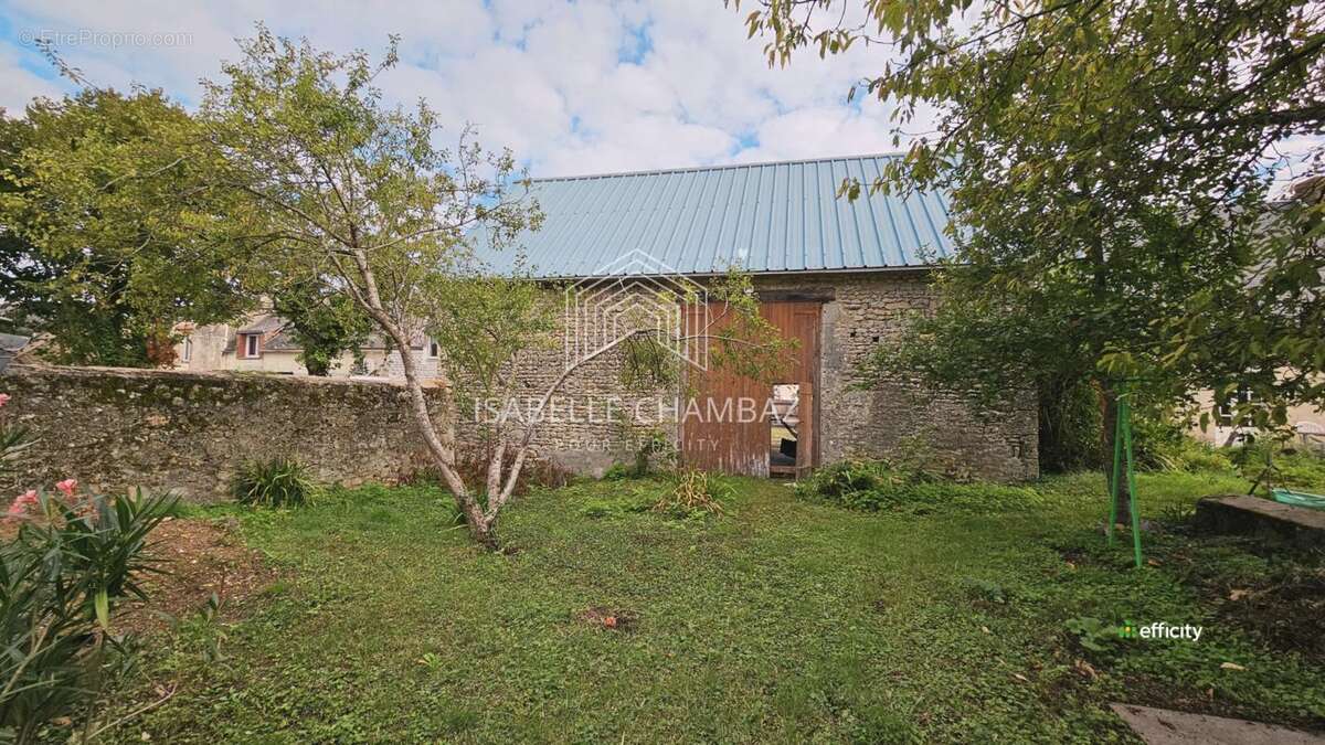 Maison à CORMAINVILLE