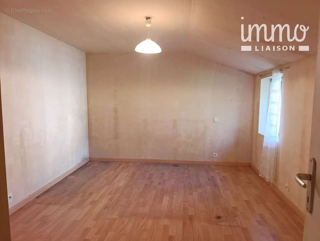 Maison à SIXT-SUR-AFF