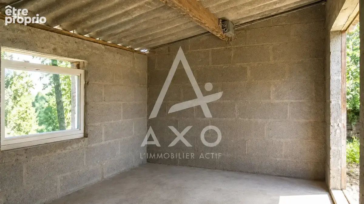 Exclusivité : Corps de ferme de 171,59 m2 à rénover avec Puits accessible sur une parcelle de plus de 2,1 hectares - photo 7