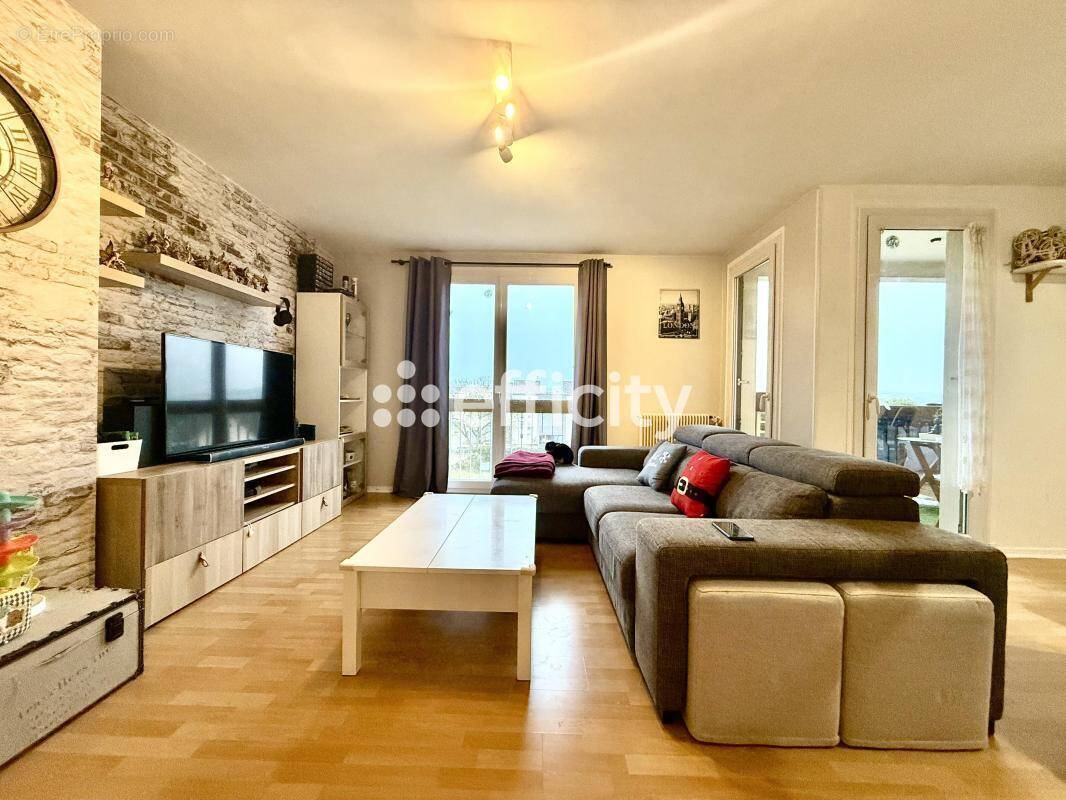 Appartement à LIMAY