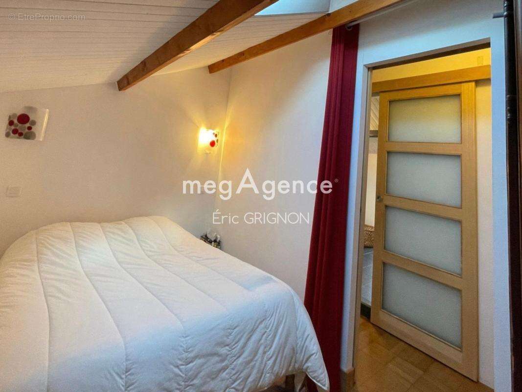 Maison à NIEUL-LE-DOLENT