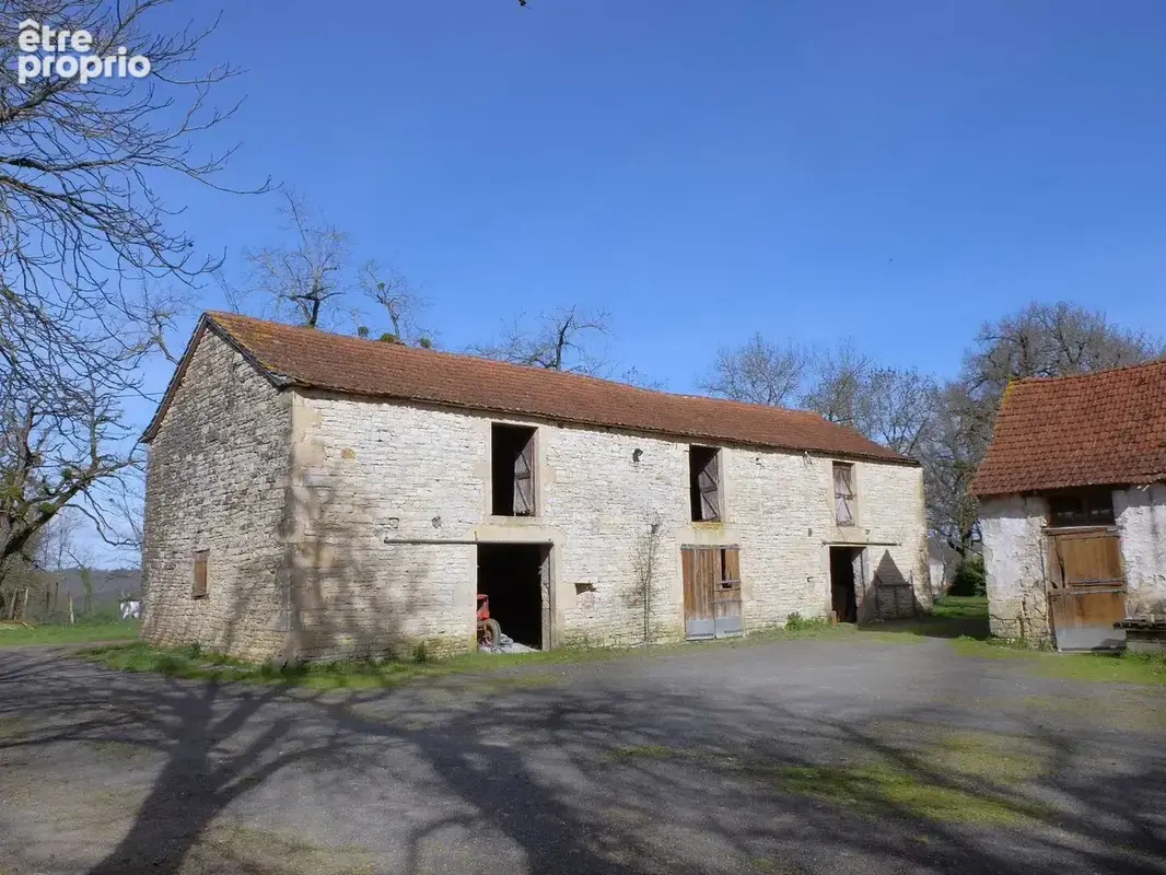 Important corps de ferme - photo 3