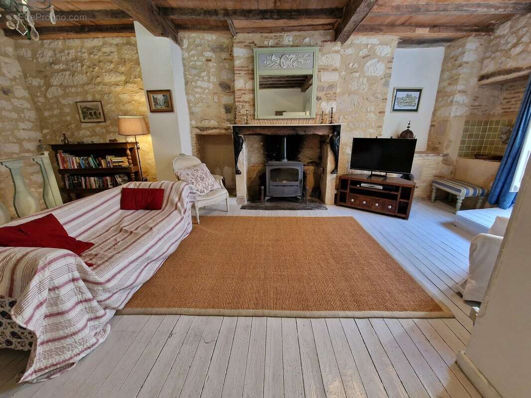 Appartement à MONFLANQUIN