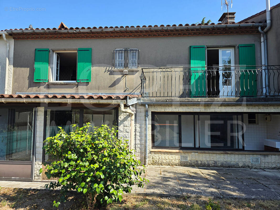 Maison à AUSSILLON