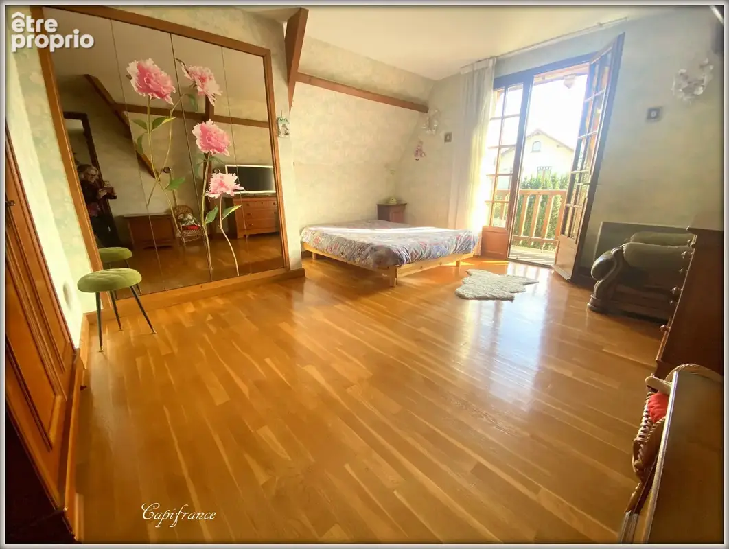 Dpt  (93), à vendre  maison P6 de 255 m² - Terrain de 808,00 m² - photo 15