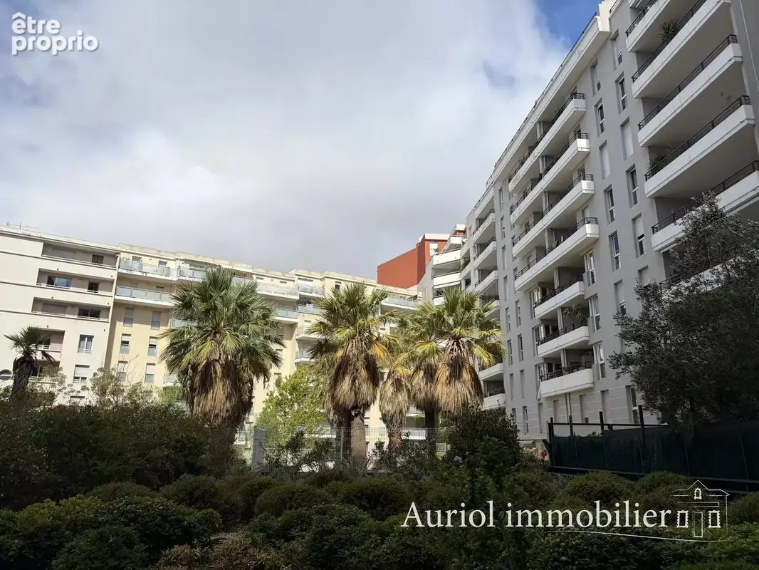Appartement à MARSEILLE-8E