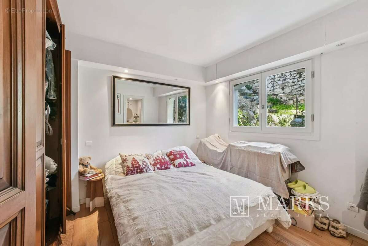 Appartement de 2 chambres avec vue panoramique sur la mer, terrasse de 13 m² et garage - photo 8