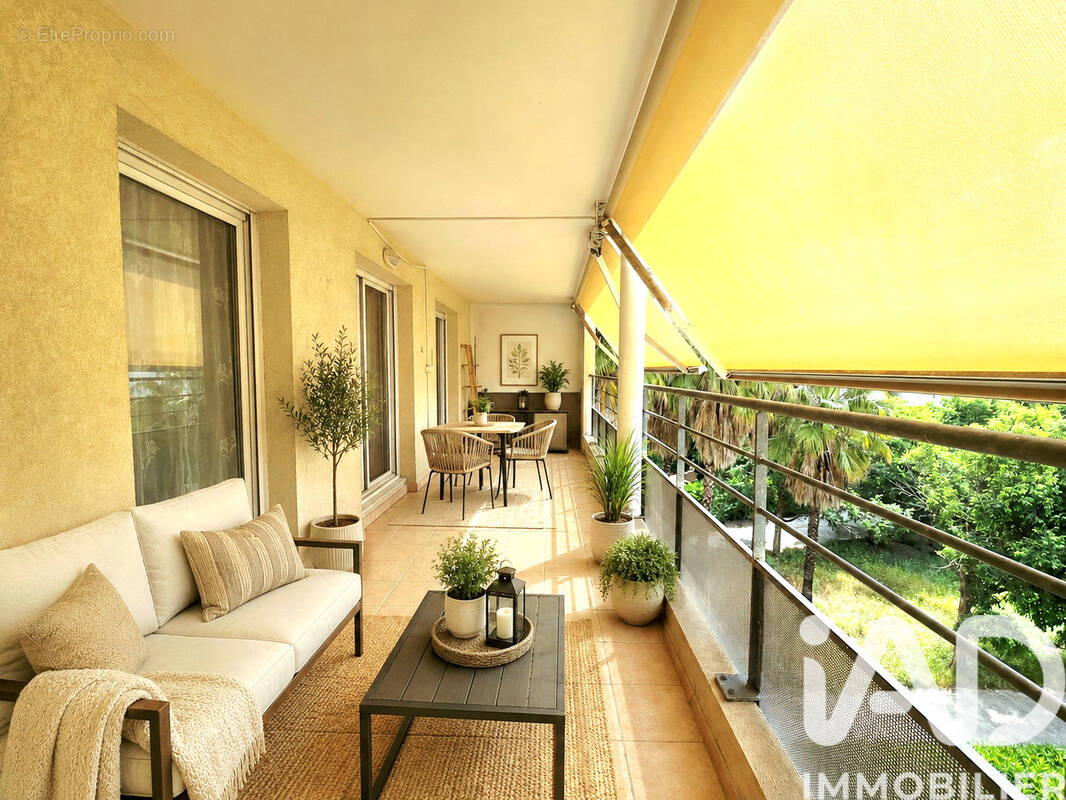 Photo 1 - Appartement à NIMES