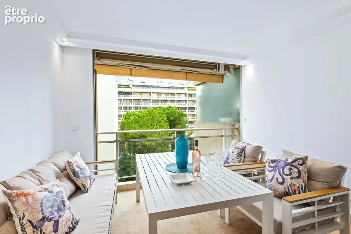Luxueux 3 pièces au coeur de Cannes - photo 3