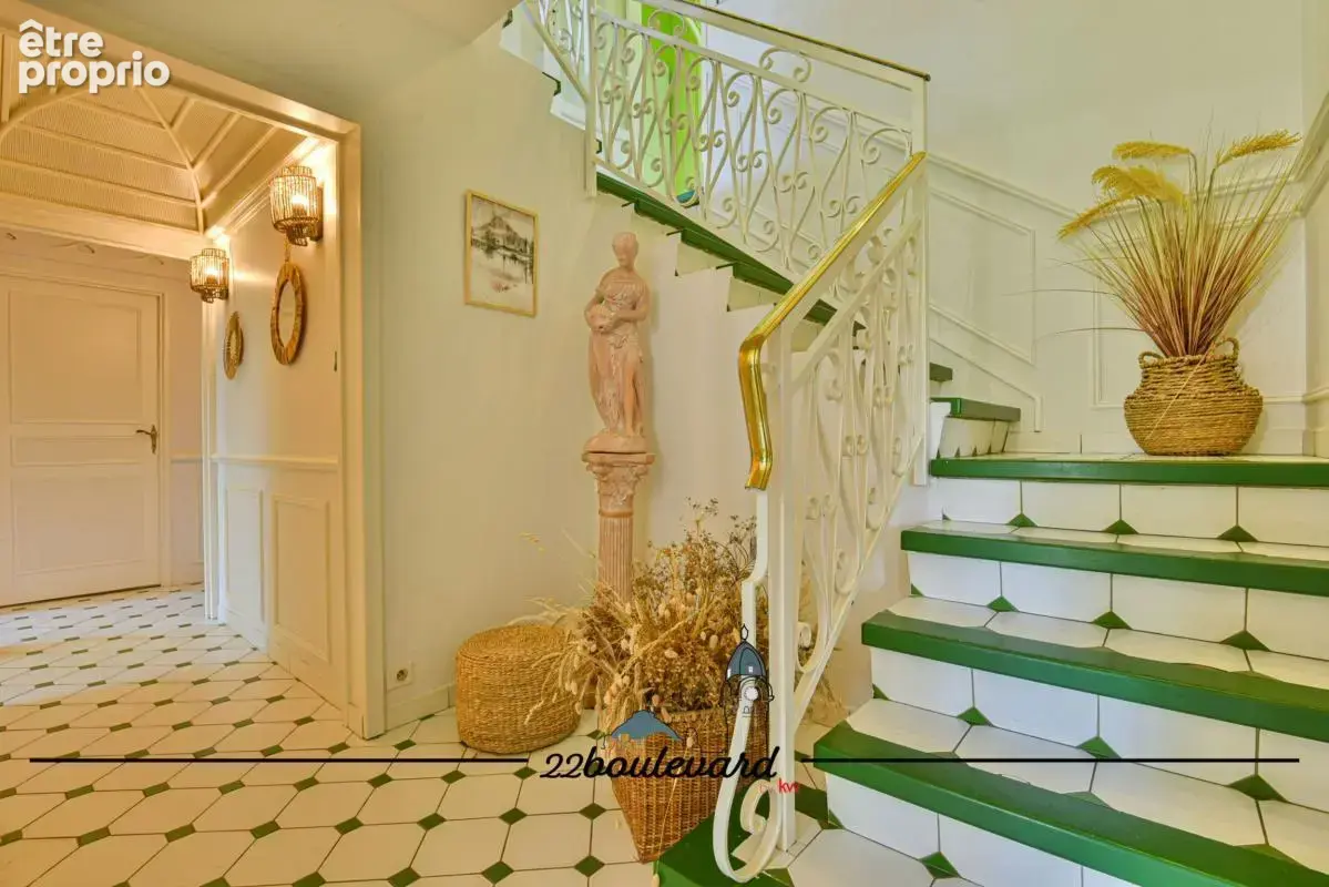 Maison 7 pièces 220 m² à vendre à Condat-Sur-Vienne (87920) - photo 3