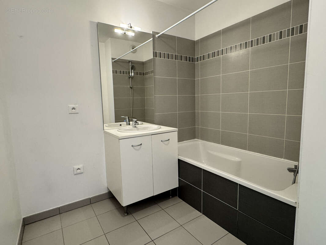 Appartement de type 3 avec terrasse et place de parking - photo 6