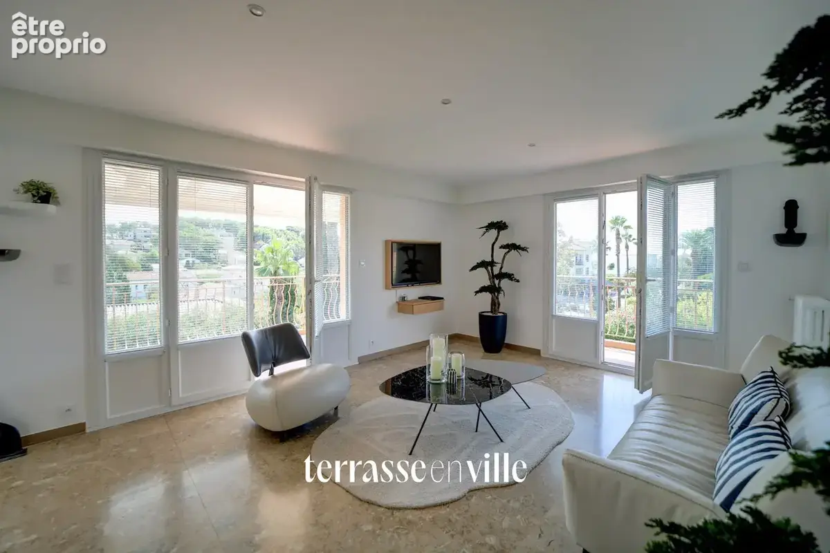 Sanary portissol   t3 85 m2  terrasses 40 m2  toit-terrasse privatif 80 m2  vue panoramique 360o - photo 5