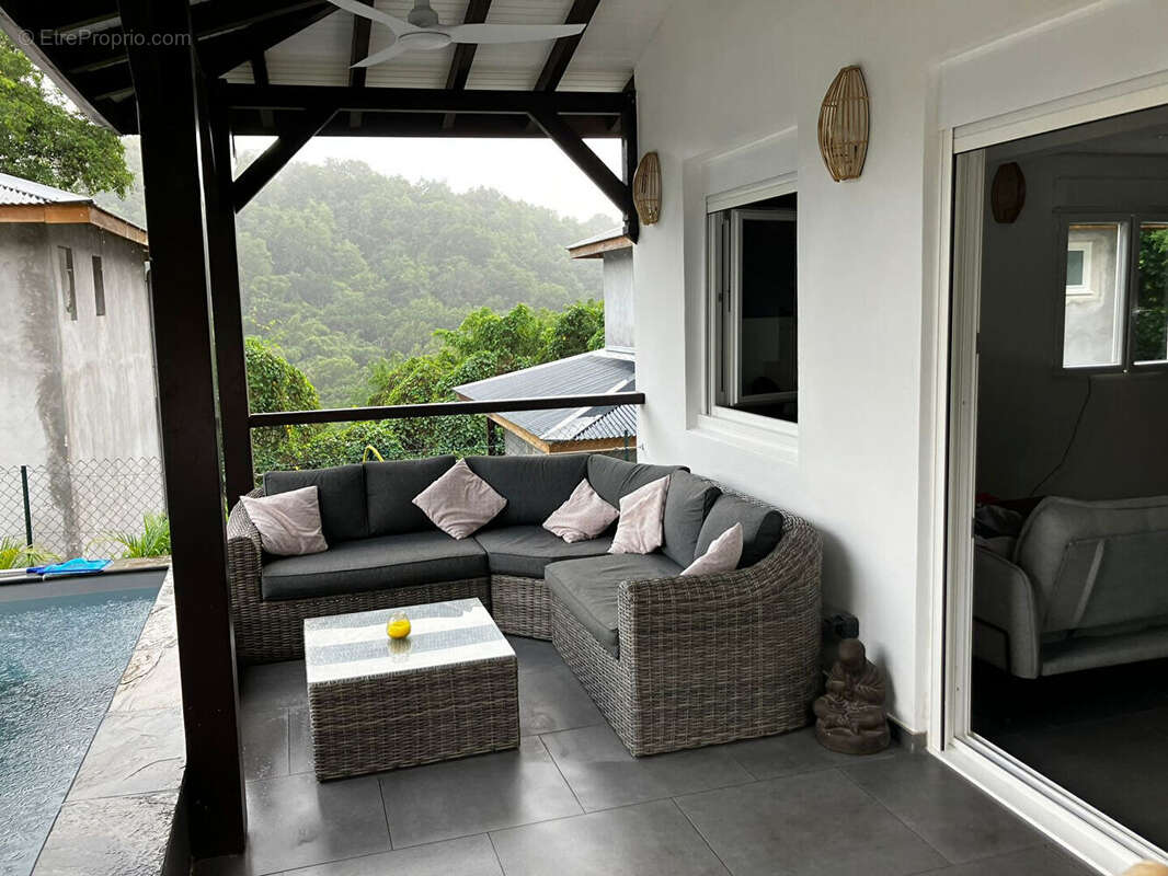 Maison à LES TROIS-ILETS