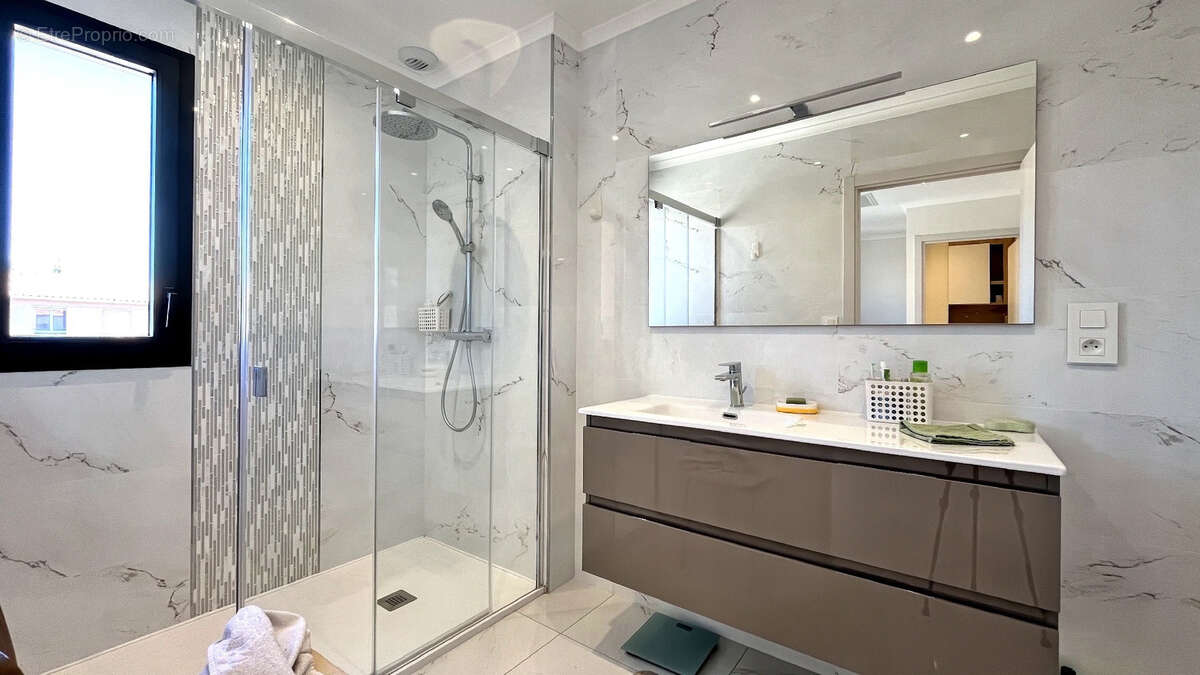 Maison à VALRAS-PLAGE