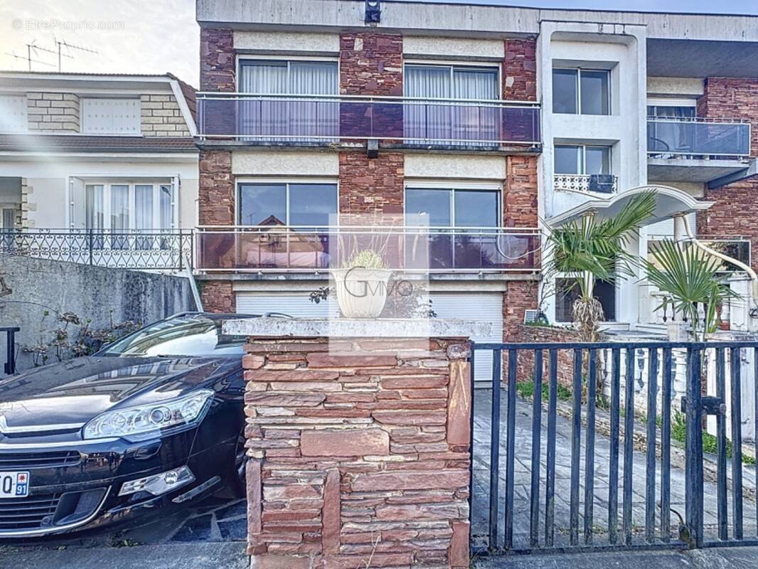 Appartement à CHEVILLY-LARUE