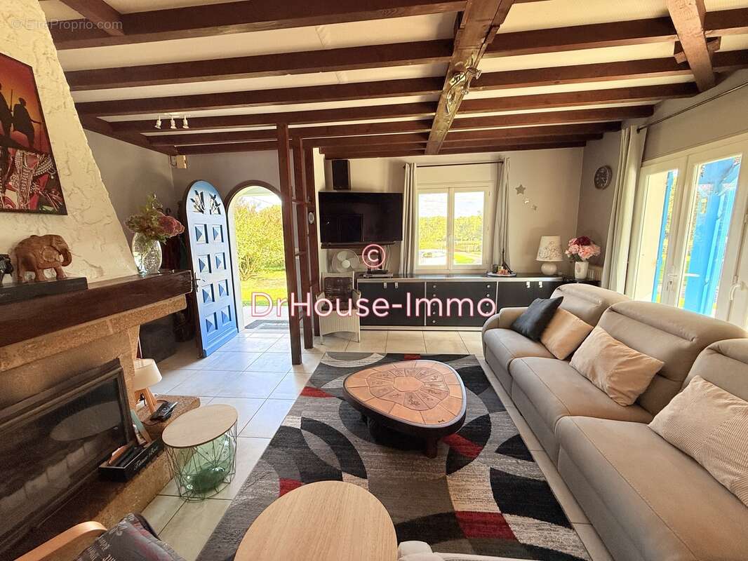 Maison à SAINT-SAUVEUR