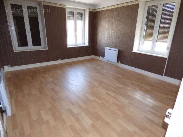Appartement 316 m² à Avricourt  - photo 3