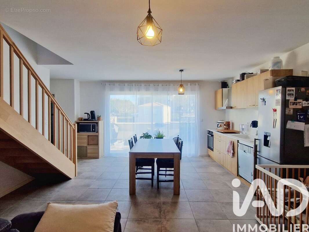 Photo 2 - Maison à ANGOULEME