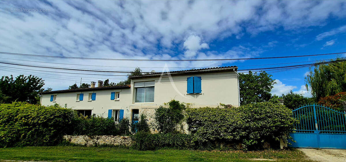 Maison à MEURSAC