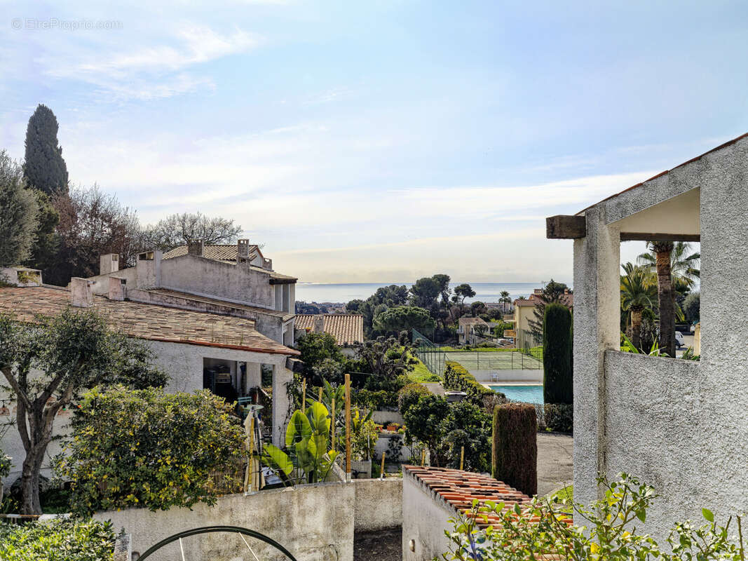 Maison à CAGNES-SUR-MER
