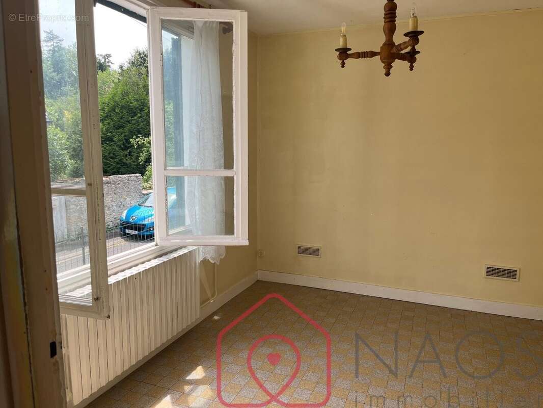 Maison à CHATEAU-LANDON