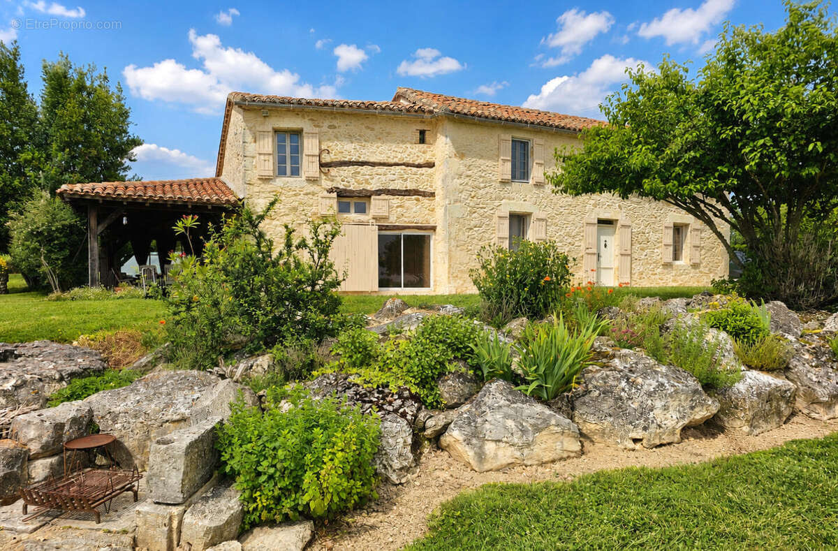 à vendre maison de campagne CASTERA VERDUZAN - Maison à CASTERA-VERDUZAN