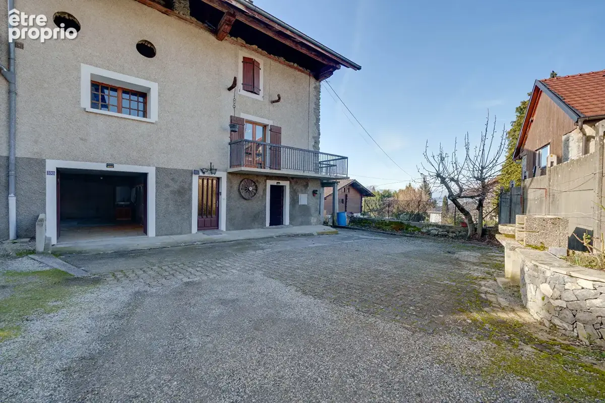 Maison à MAXILLY-SUR-LEMAN