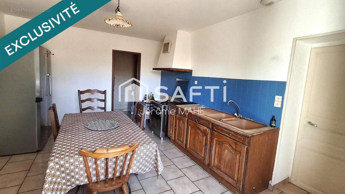 Maison 133 m² à Aigonnay  - photo 2