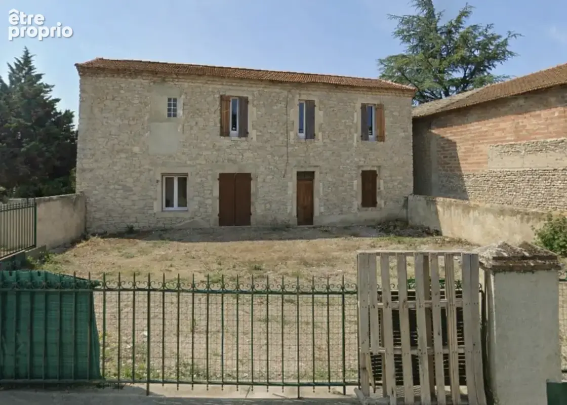 Photo Maison à Violes au prix de 252 600€