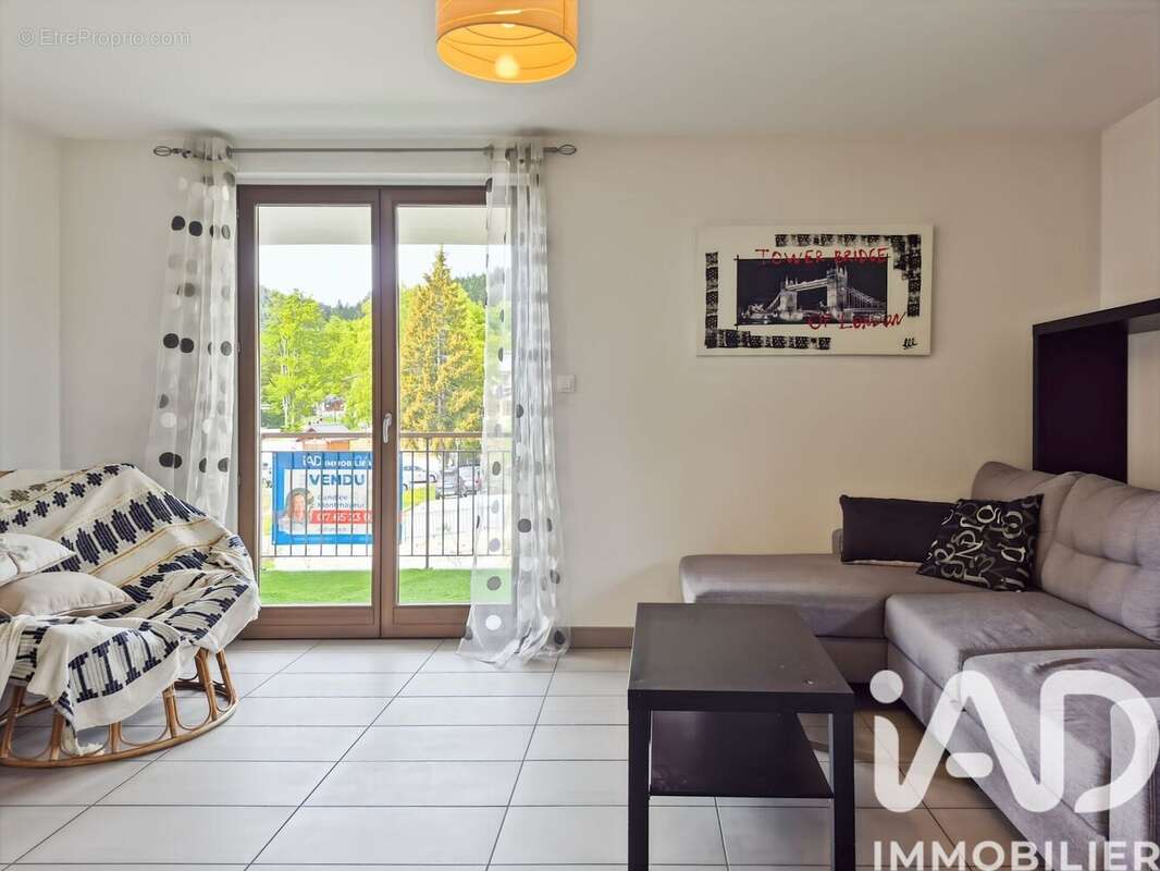 Appartement 60 m² à Les Deserts  - photo 5