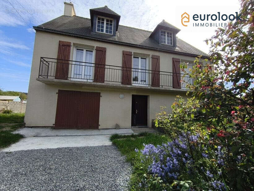 Maison à MALESTROIT