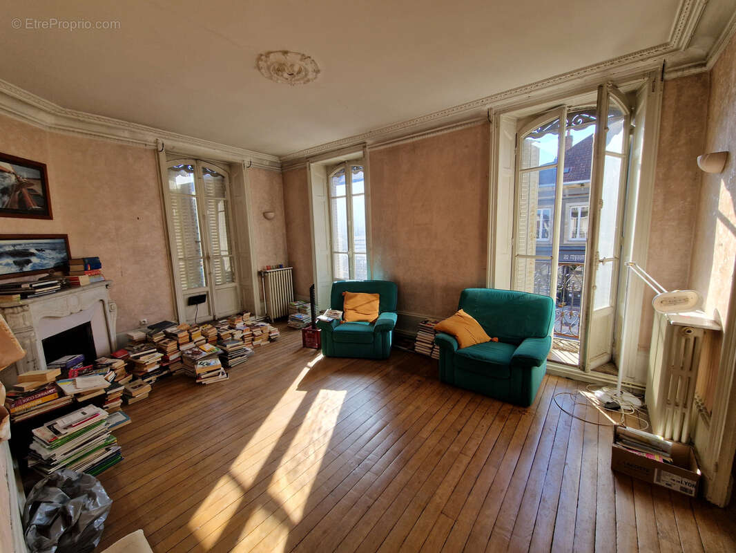 Appartement à AUTUN